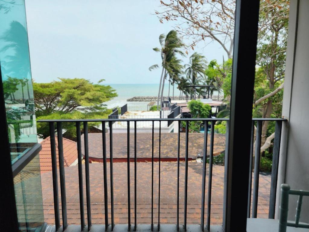 Eco Moment Beach Resort Phetchaburi Ngoại thất bức ảnh
